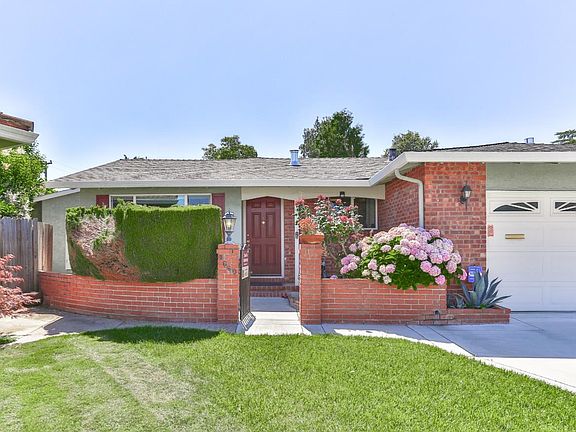 2nd image of 4660 Blanco Dr