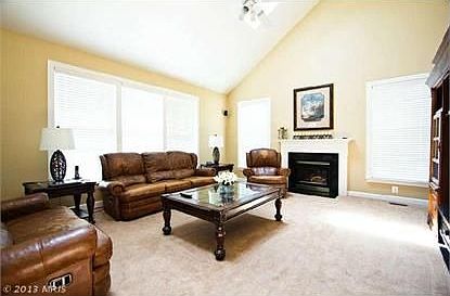 5th image of 3837 Highland Oaks Dr