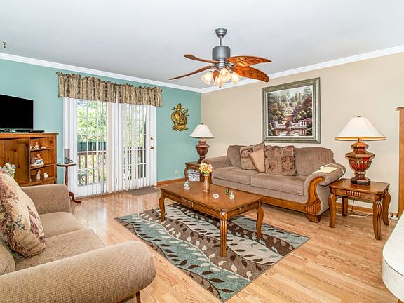 3rd image of 1905 Tall Oaks Dr Unit 3607