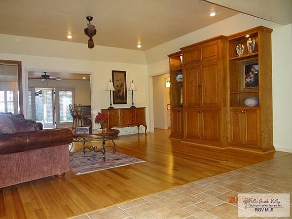 3rd image of 5017 Bellino Dr