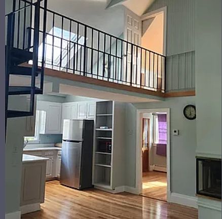 2nd image of 45 Hollis Ave #1R
