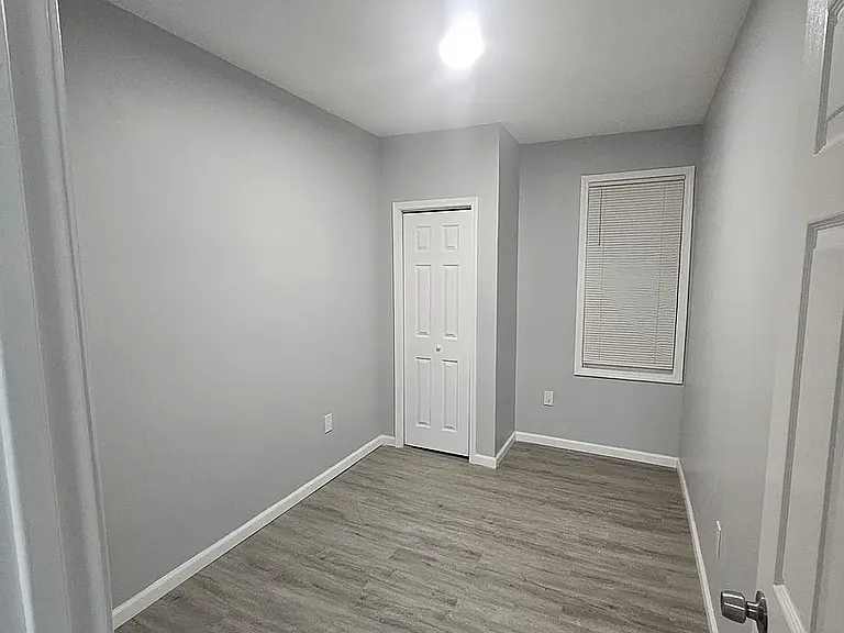 2901 Wade Ave #B — Photo 7