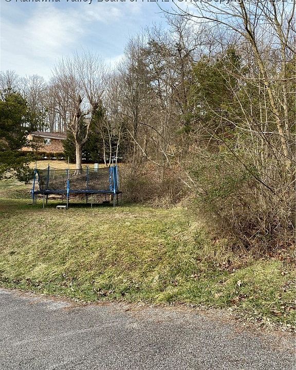 2nd image of 0 Kensington Ln