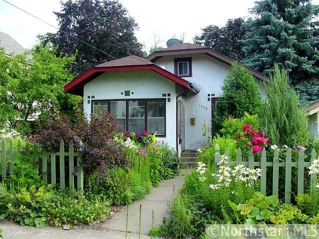 1st image of 1308 27th Ave NE
