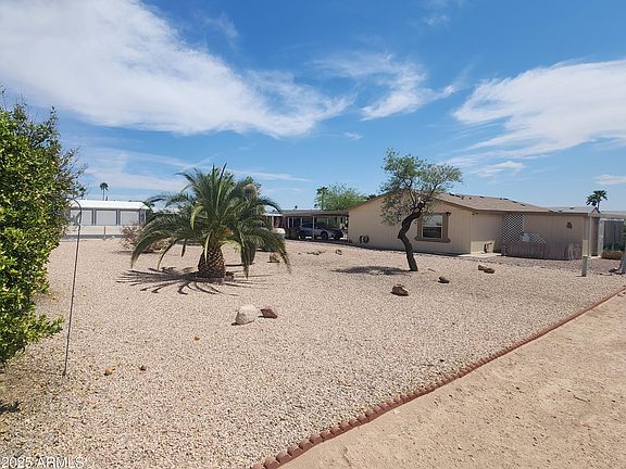 5th image of 3718 N KANSAS Avenue #107