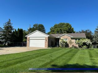 51895 Fairchild Rd, Chesterfield, MI 48051
