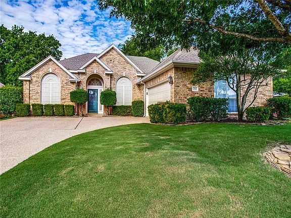 2nd image of 1025 Muirfield Dr