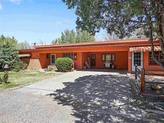 2nd image of 636 Santa Clara Ave #A