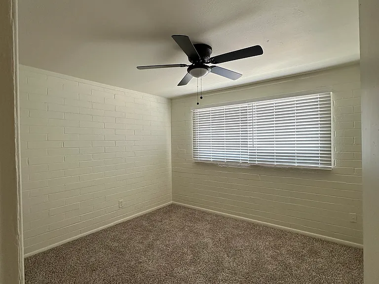 3602 W Rancho Dr — Photo 13