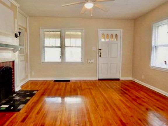 3rd image of 79 N Layman Ave #79