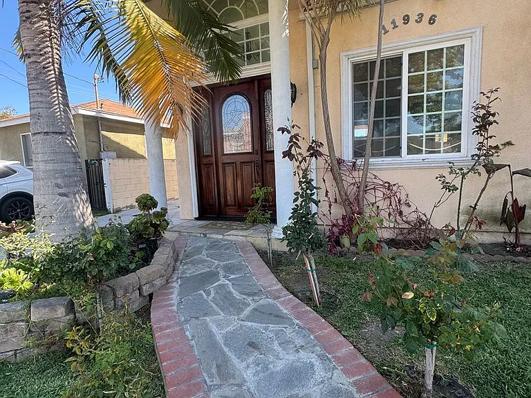 11936 E Olive St — Photo 1