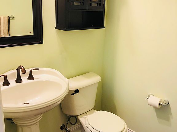 Powder room
