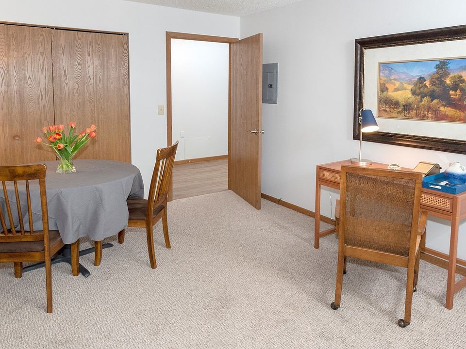 Briarcliff Apartments, a 55+ Community Apartment Rentals Mahtomedi