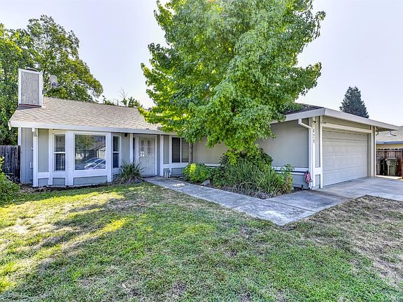 2nd image of 7420 Martignetti Ct