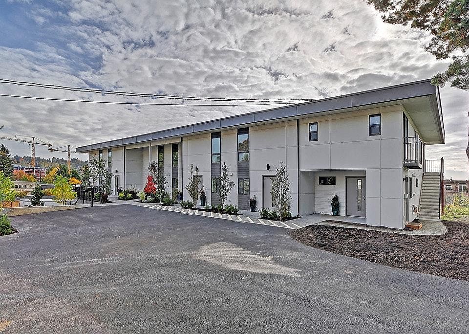 1st image of 223 5th Ave APT 6