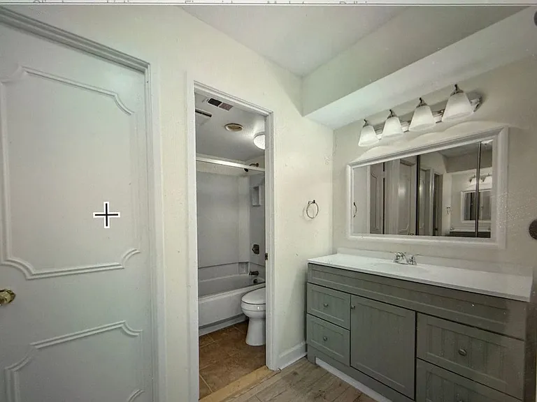 8360 Greensboro Dr #926 — Photo 8