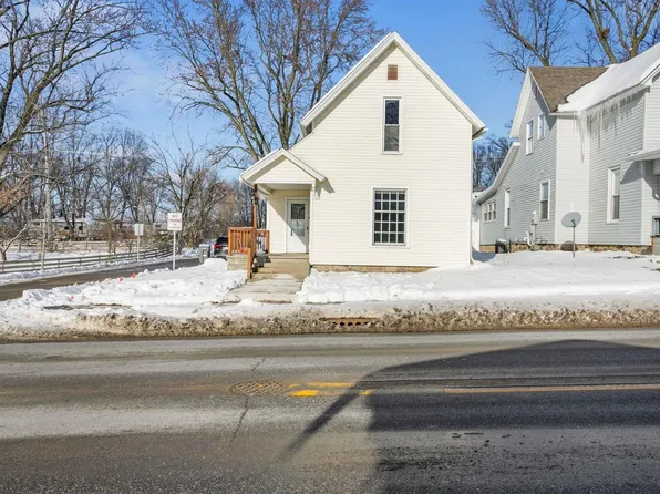 121 W Wilden Ave, Goshen, IN 46528