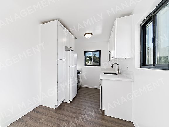 3rd image of 622 Imogen Ave APT 8