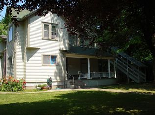 807 N 1st St, Woodburn, OR 97071