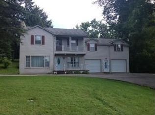 965 Riverside Ave, Adrian, MI 49221