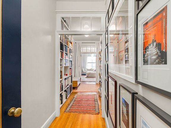 2nd image of 150 E 49th St APT 8D