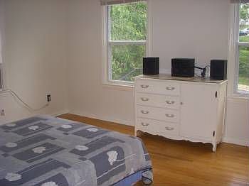 2nd image of 5814 Edgehill Dr