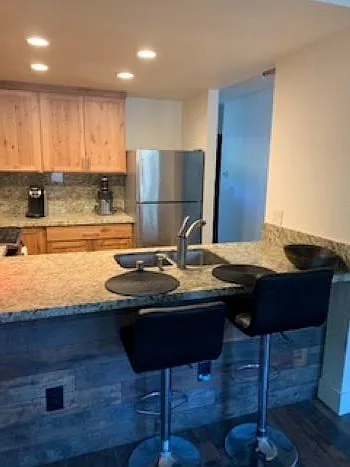 2 bed, 1020 sqft, $2,850 — Photo 4