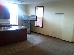 112 E High St #B, Potosi, MO 63664