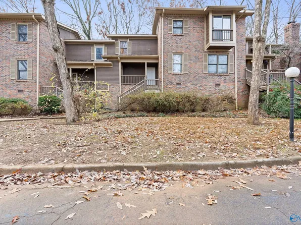 3021 Live Oak Ln SW #28-A, Huntsville, AL 35802