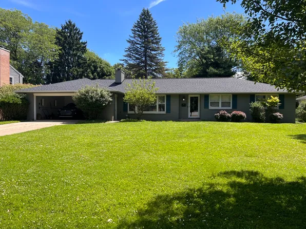 2607 Lomond Dr, Kalamazoo, MI 49008