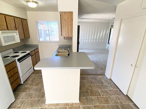 4th image of 4820 N 89th Ave Unit 48