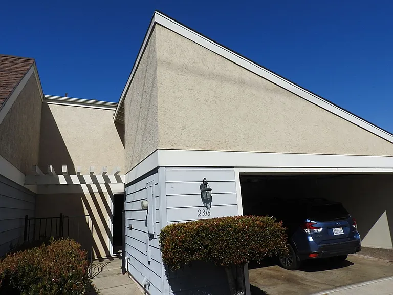 2316 Caminito Recodo — Photo 2