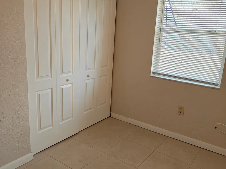 2240 Birchcrest Blvd — Photo 11