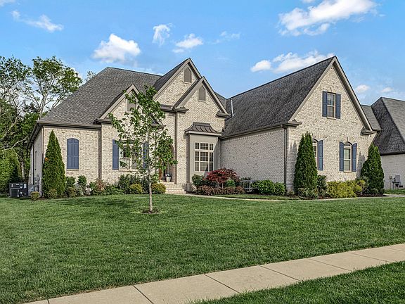3rd image of 9126 Holstein Dr