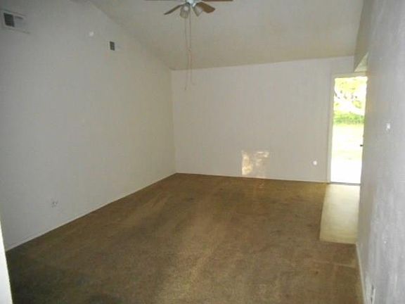 5th image of 2325 Avenue B