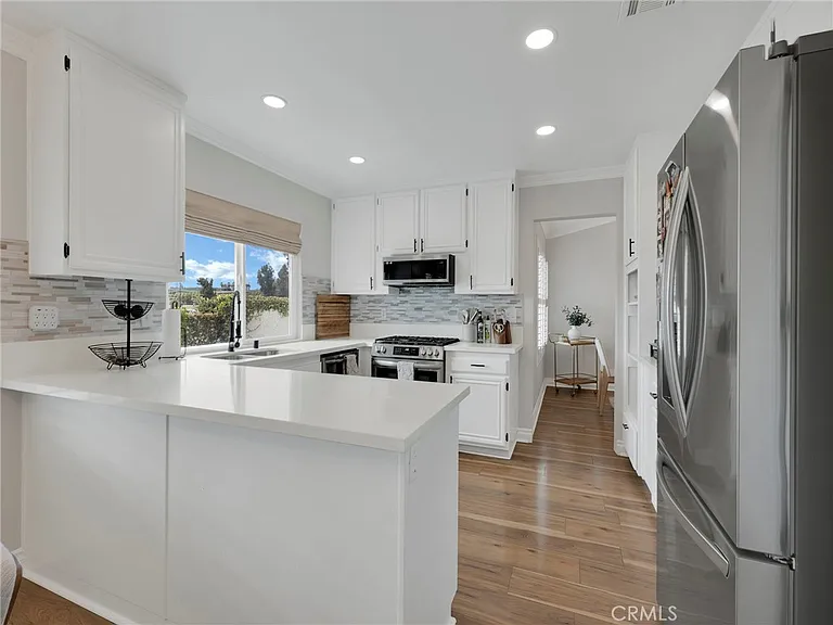 4895 N Buttercreek Rd — Photo 15