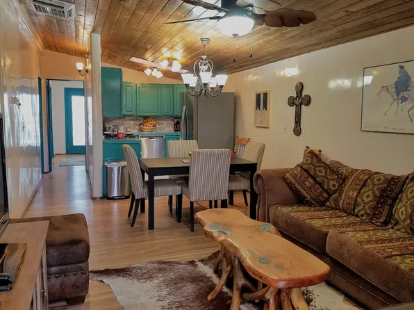 113 Caminito Montano #B, Santa Fe, NM 87501