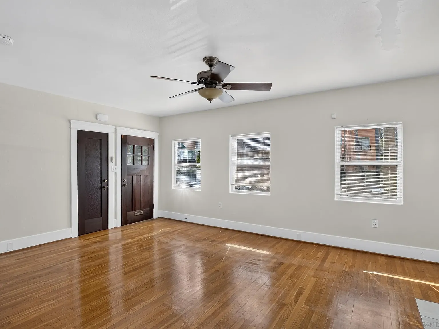 2 bed, 1.0 bath, 1128 sqft, $3,000 — Photo 3
