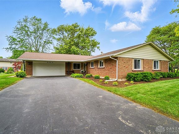 2nd image of 5547 Forest Bend Dr
