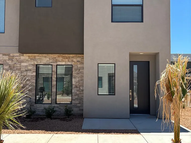 2639 E Wake Forest Ln — Photo 19