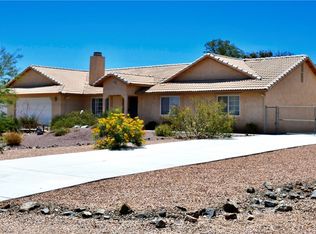 9795 La Panto Rd, Victorville, CA 92392