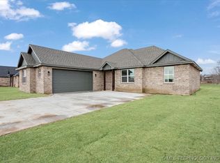 320 Sunset Way, Mead, OK 73449