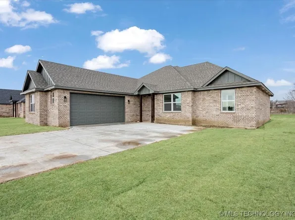 320 Sunset Way, Mead, OK 73449