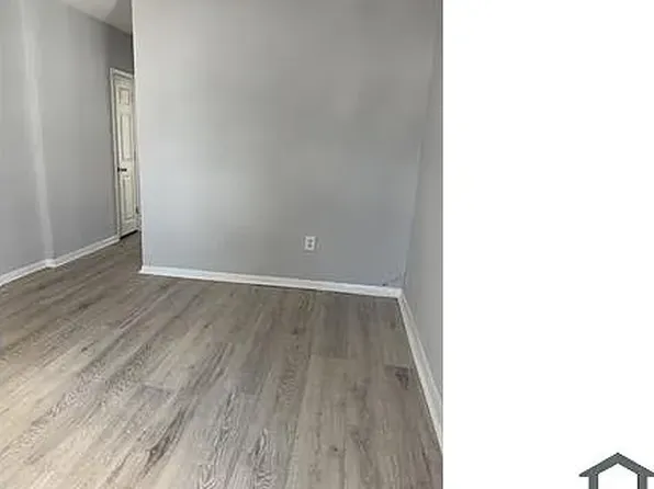 60 Broadway APT 4, Taunton, MA 02780