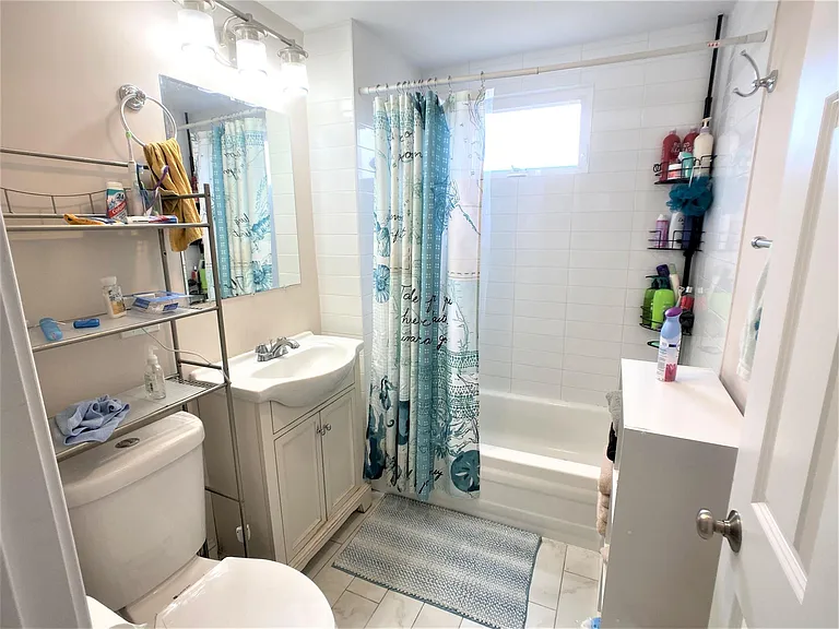 20 Willard Ave — Photo 13