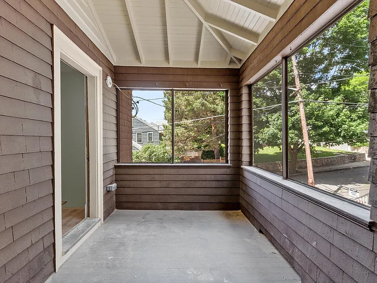 61 Warren St #2 — Photo 34