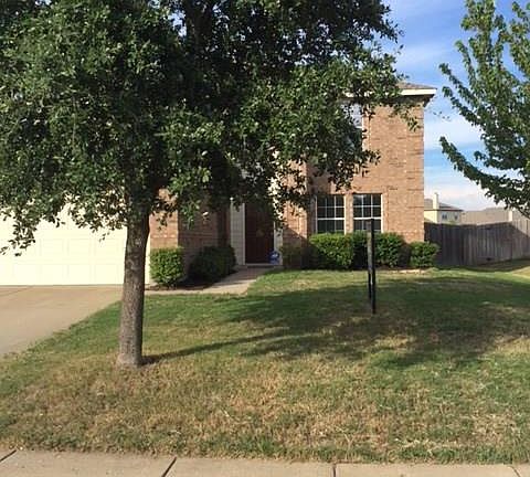 2nd image of 620 Chestnut Ct