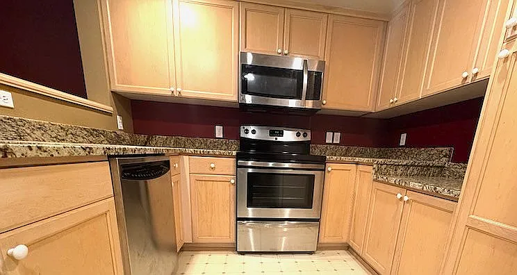 25235 SE Klahanie Blvd — Photo 5