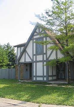 2nd image of 3753 Tudor Park Dr