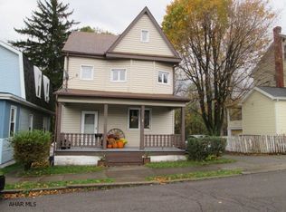 313 Grant Ave, Altoona, PA 16602